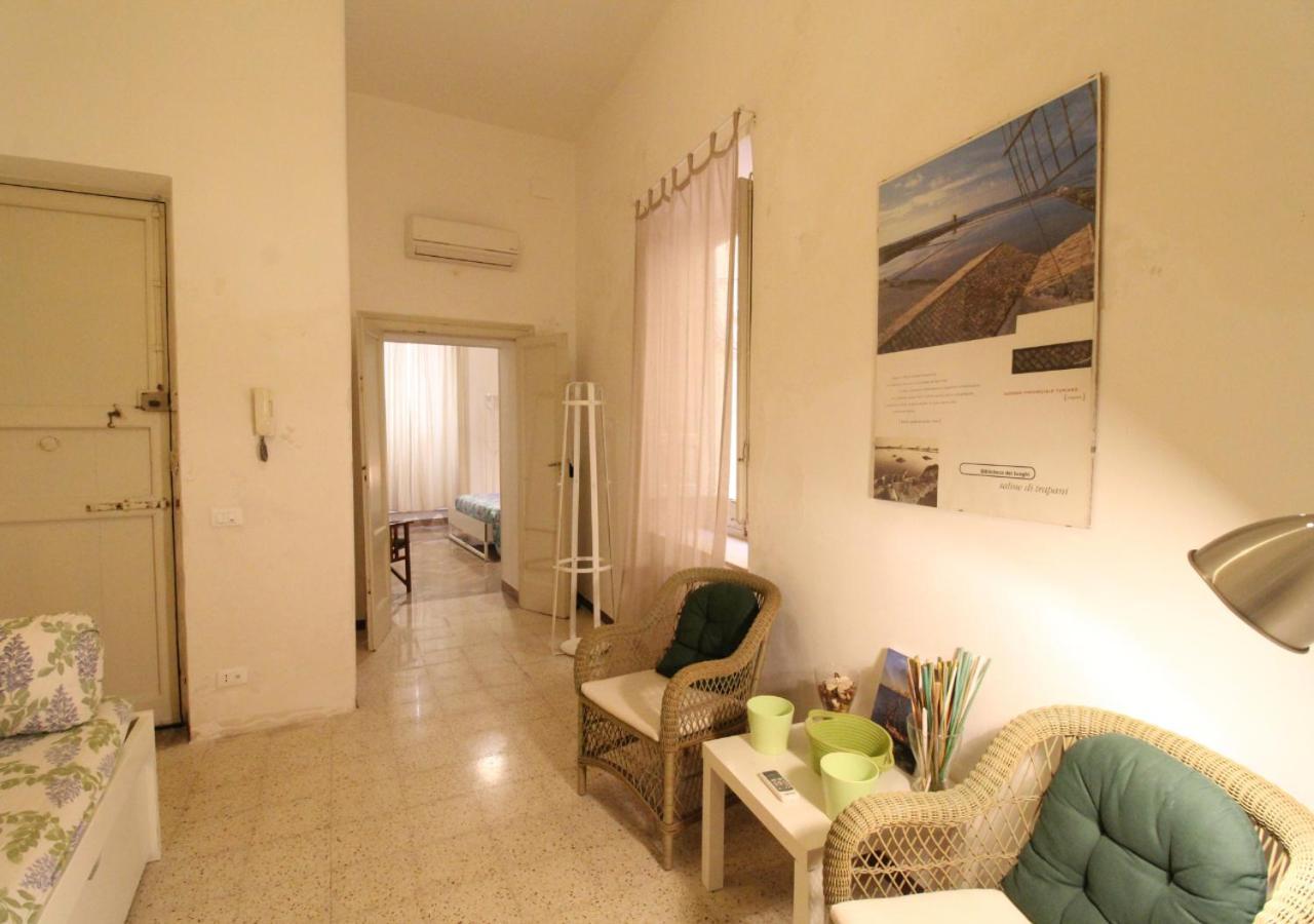 **Behind The Cathedral**No'Nonno Apartment Trapani Dış mekan fotoğraf